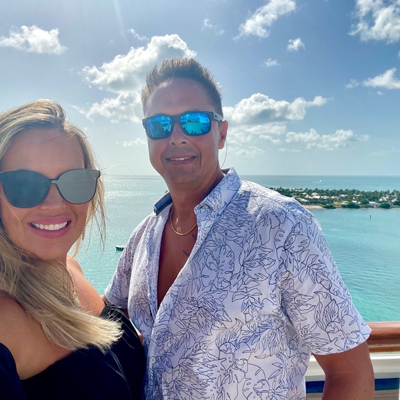 Meet your Posher, Morgan - Picture 1 of 2